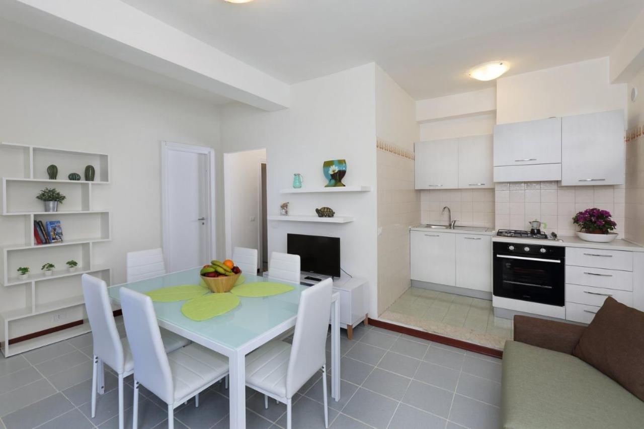 Apartamento Il Cavalluccio Marino Santa Teresa Di Riva Exterior foto