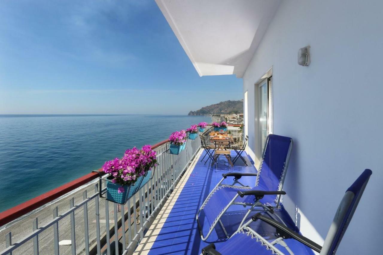 Apartamento Il Cavalluccio Marino Santa Teresa Di Riva Exterior foto