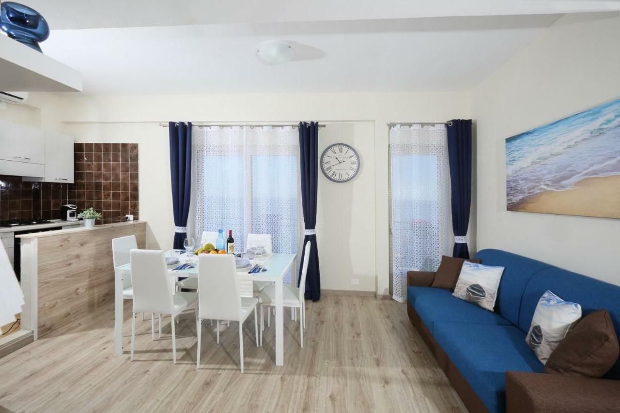 Apartamento Il Cavalluccio Marino Santa Teresa Di Riva Exterior foto