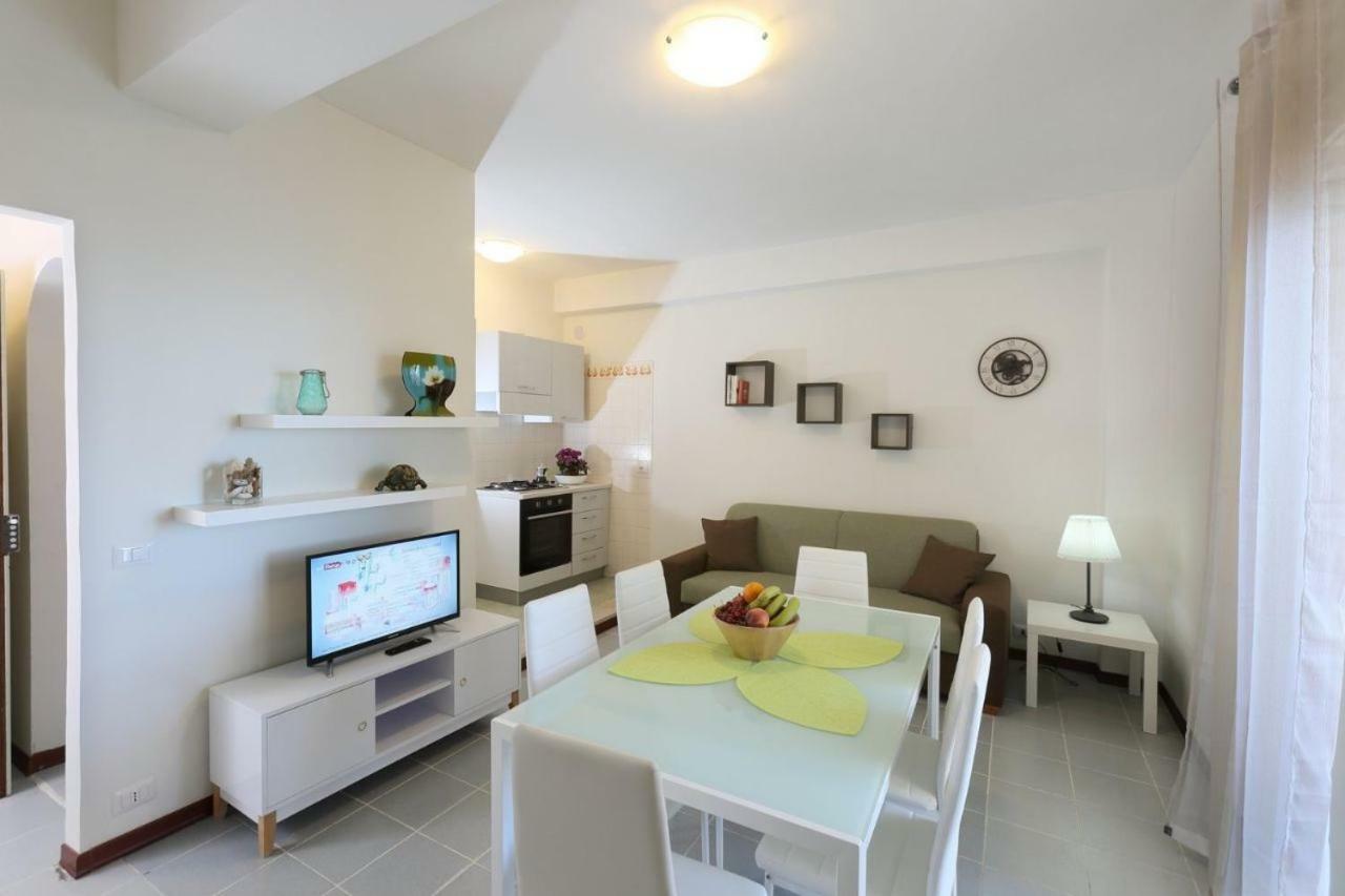 Apartamento Il Cavalluccio Marino Santa Teresa Di Riva Exterior foto